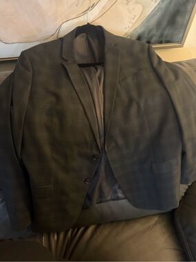 jf j.ferrar Men's Dark Gray Plaid Sport Coat